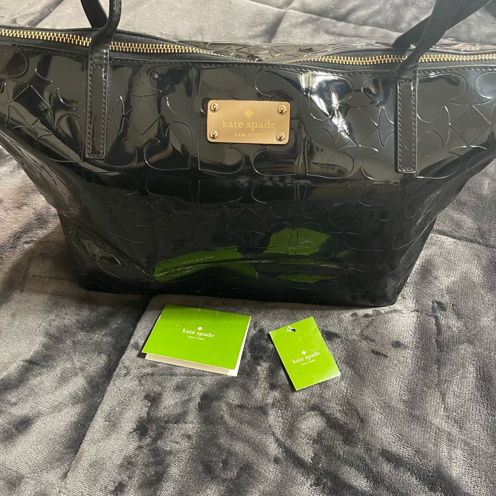24 hr sale 🔥 🔥🚨SALE⭐️Kate ♠️Spade Sophie black tote red i…